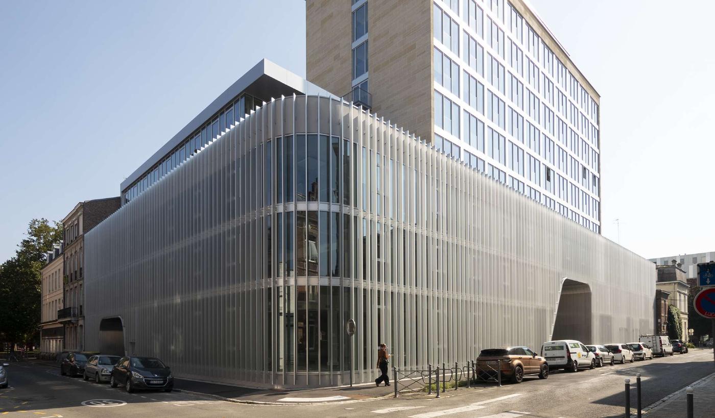 METRONOM, Lille — École supérieure