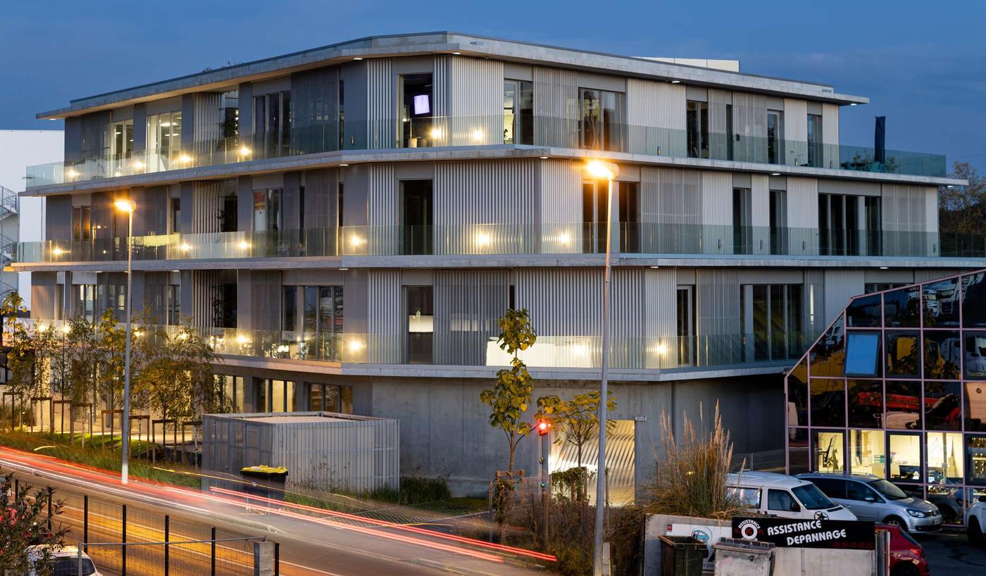 EKLA, Anglet — Bureaux et commerces
